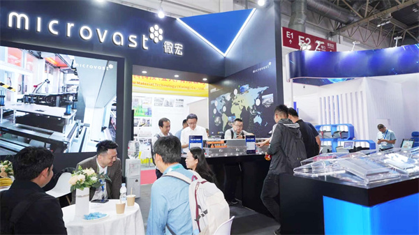 亮剑BICES 2025——微宏快充助力工程机械装备绿色升级