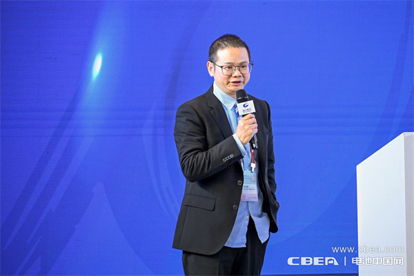 蓝固新能周龙捷博士主题演讲：锂离子氧化物固态电解质的研究及应用开发进展