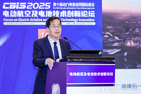 电池技术持续突破，中国电动航空商业化运营迎来跨越时刻