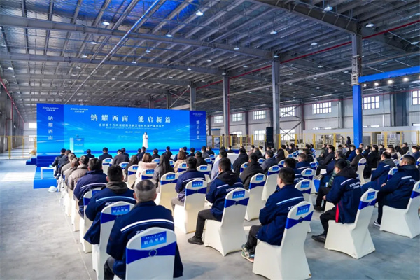 展望2026丨万吨级硫酸铁钠材料项目投产，成本比磷酸铁锂材料低50%