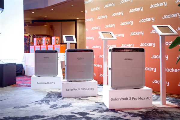 华宝新能孙中伟:未来五年,阳台光储将迎来爆发式增长! 华宝新能孙中伟:未来五年,阳台光储将迎来爆发式增长!