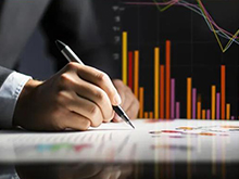 华宝新能发布双报：新品加速落地，驱动长期增长