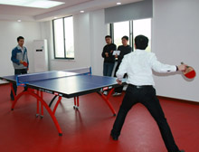 双登员工进行日常体育锻炼