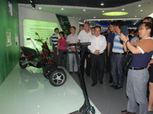 贵州省少数民族厅级干部后备班一行来超威总部考察