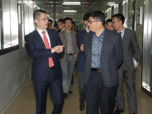 浙江省科技厅副厅长成岳冲来超威调研企业科技创新工作