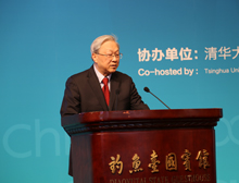 路甬祥：未来汽车产业将实现绿色化、智能化的全面融合