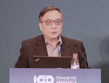 张柱庭：出租汽车和无人驾驶汽车的法律问题